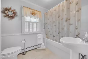 200 Washington Ave, Point Pleasant Beach, NJ 08742 - Photo 18
