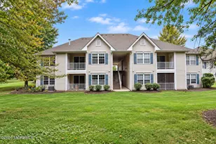 308 Wedgewood Cir, Belford, NJ 07718 - Photo 1