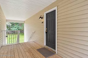 308 Wedgewood Cir, Belford, NJ 07718 - Photo 26