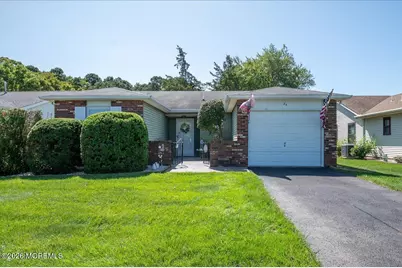 84 Everest Drive S, Brick, NJ 08724 - Photo 1