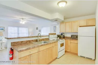 1488 Ocean Avenue #6, Sea Bright, NJ 07760 - Photo 4