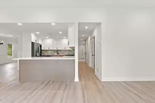 3 E Caines Dr, Cream Ridge, NJ 08514 - Photo 18