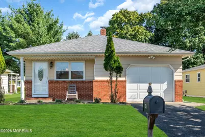 21 Boca Raton Street, Toms River Township, NJ 08757 - Photo 2