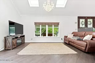 19 Hillside Rd, Manalapan Township, NJ 07726 - Photo 6