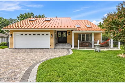 19 Hillside Road, Manalapan Township, NJ 07726 - Photo 2