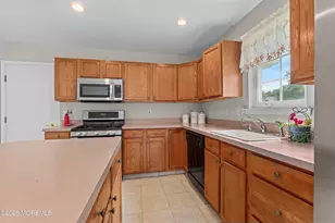 3 Strawberry Ln, Lakewood, NJ 08701 - Photo 10