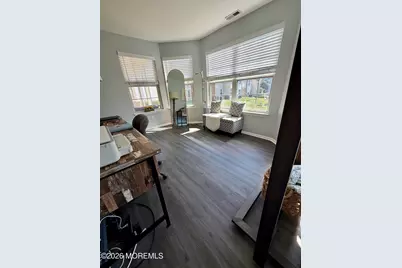 267 Tulip Lane, Freehold, NJ 07728 - Photo 10