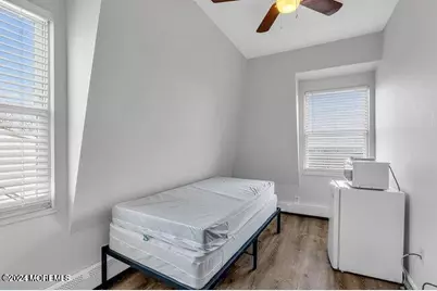 30 Navesink Avenue #13, Highlands, NJ 07732 - Photo 2