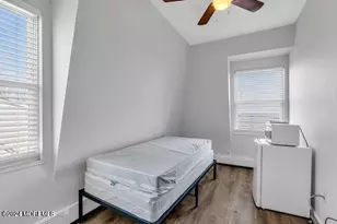 30 Navesink Ave, Highlands, NJ 07732 - Photo 2