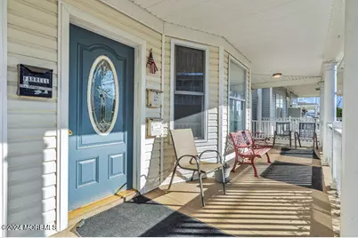 30 Navesink Avenue #13, Highlands, NJ 07732 - Photo 1