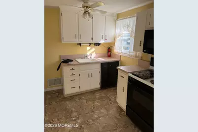 109 Highfield Road, Colonia, NJ 07067 - Photo 2