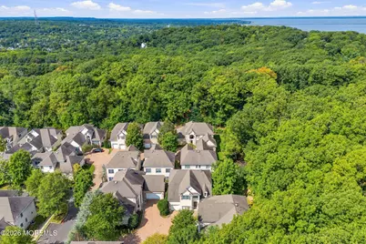 25 Brittany Court, Atlantic Highlands, NJ 07716 - Photo 6