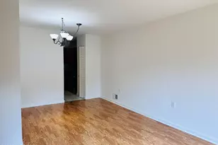 607 Bromelia Ct, Jackson, NJ 08527 - Photo 6