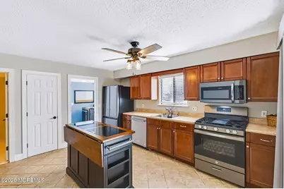109 Cotswold Circle #213, Ocean Twp, NJ 07712 - Photo 6