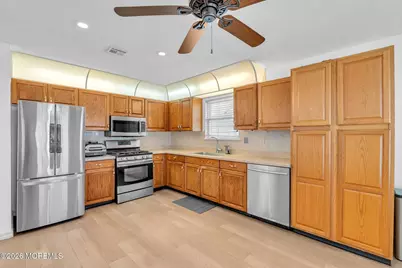102 Canterbury Lane, Toms River Township, NJ 08757 - Photo 2
