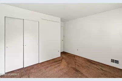 18 Scenic Drive, Freehold, NJ 07728 - Photo 14