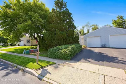 18 Scenic Drive, Freehold, NJ 07728 - Photo 2