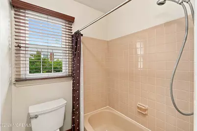 18 Scenic Drive, Freehold, NJ 07728 - Photo 16