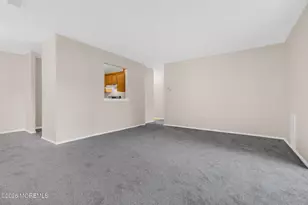 2101 Bayhead Dr, Sayreville, NJ 08859 - Photo 12
