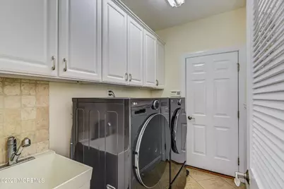 220 Lloyd Road, Aberdeen Township, NJ 07747 - Photo 12