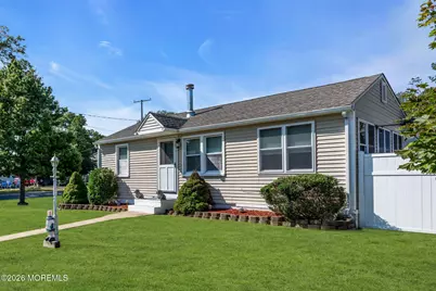 2240 Delaware Avenue, Toms River Township, NJ 08753 - Photo 4