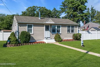 2240 Delaware Avenue, Toms River Township, NJ 08753 - Photo 6