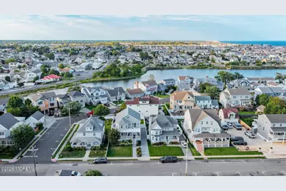 117 Forman Avenue, Point Pleasant Beach, NJ 08742 - Photo 8