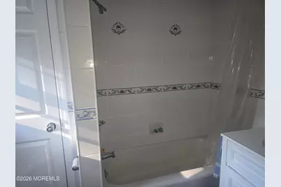 712 Holmdel Road, Holmdel, NJ 07733 - Photo 20