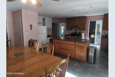 712 Holmdel Road, Holmdel, NJ 07733 - Photo 12