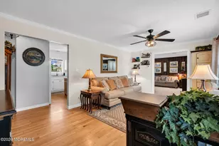 177 10th St, Belford, NJ 07718 - Photo 10