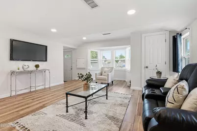 701 Beachview Avenue, Union Beach, NJ 07735 - Photo 16