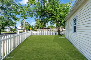 701 Beachview Ave, Union Beach, NJ 07735 - Photo 24