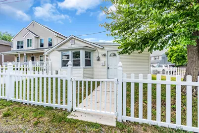 701 Beachview Avenue, Union Beach, NJ 07735 - Photo 2