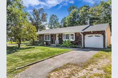451 Beacon Street, Toms River Township, NJ 08757 - Photo 2