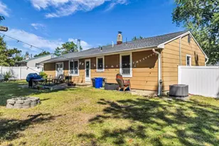 451 Beacon St, Toms River Township, NJ 08757 - Photo 18