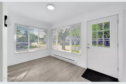 517 B Lilac Lane, Whiting, NJ 08759 - Photo 2