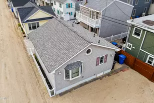 22 E Kingfisher Way, Lavallette, NJ 08735 - Photo 2