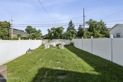 602 1/2 Newark Avenue, Bradley Beach, NJ 07720 - Photo 4