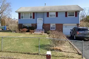 619 Fountain Dr, Toms River Township, NJ 08753 - Photo 1