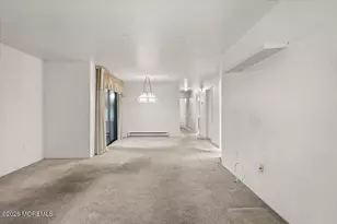 63 Overlook Way, Manalapan Township, NJ 07726 - Photo 10