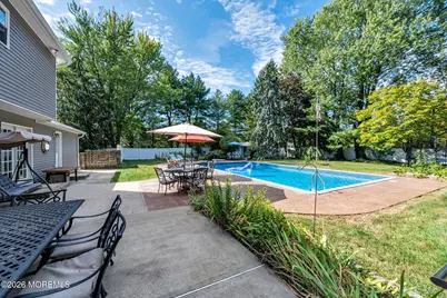 122 Hibernia Way, Freehold, NJ 07728 - Photo 48