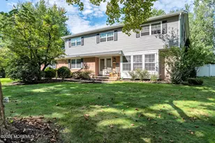 122 Hibernia Way, Freehold, NJ 07728 - Photo 1