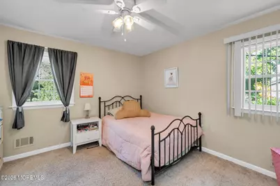 122 Hibernia Way, Freehold, NJ 07728 - Photo 28