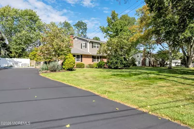 122 Hibernia Way, Freehold, NJ 07728 - Photo 40