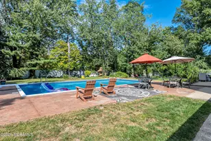 122 Hibernia Way, Freehold, NJ 07728 - Photo 6
