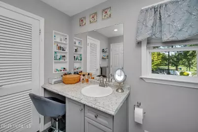 122 Hibernia Way, Freehold, NJ 07728 - Photo 38