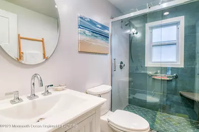 819 Dunlewy Street, Asbury Park, NJ 07712 - Photo 22