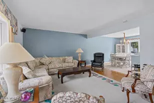 157 Glenbrook Rd, Freehold, NJ 07728 - Photo 8