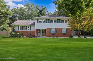 157 Glenbrook Rd, Freehold, NJ 07728 - Photo 2