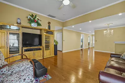 5 Grosunor Court, Jackson, NJ 08527 - Photo 14